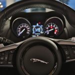 Volant d'une Jaguar FType 2018 - EXO Automobiles