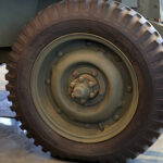 Jeep Willys 1942_EXO Automobiles_roue