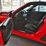 Porsche 911 Carrera 2006 porte ouverte - EXO Automobiles