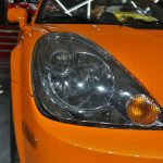 Phare avant droit d'une Toyota MR2 Spyder 2003 orange - EXO Automobiles